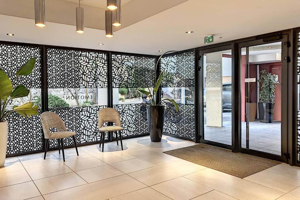 Great Studio With A Sea View And Parking In 400 Meters From Monaco Бюсолей Екстериор снимка